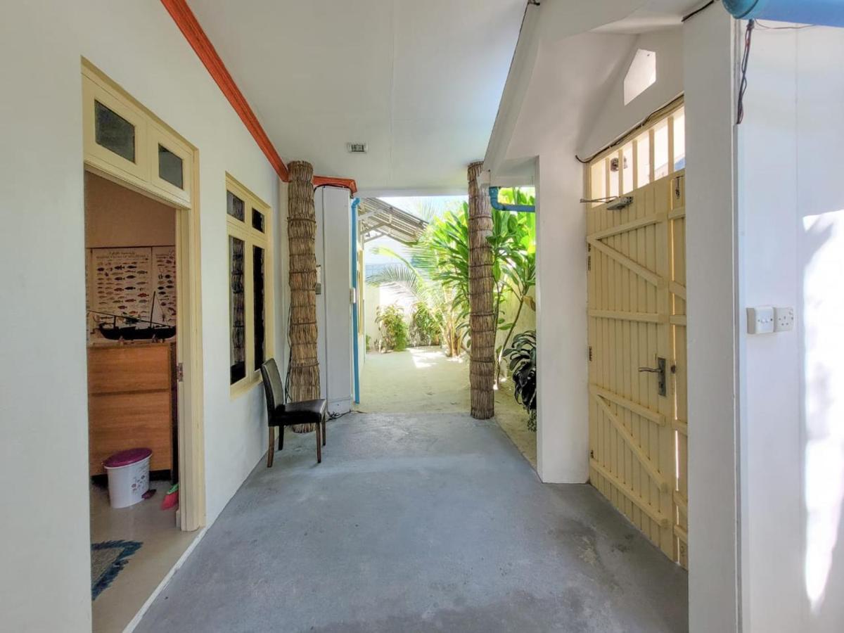 Alesara Guest House Thoddoo-Atoll Exterior foto